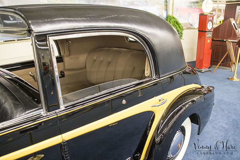 1940 cadillac brunn rear seat